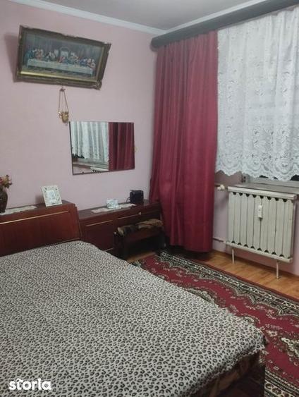 Apartament cu 2 camere semidecomandat în Trivale