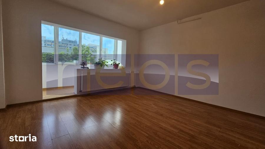 Apartament cu 2 camere în Tei