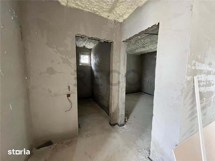Casă cu 3 camere cu Teren 200 Mp în Nojorid