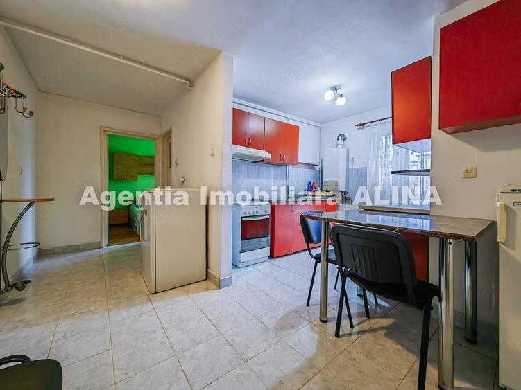 Apartament cu 2 camere decomandat în Piața Centrală