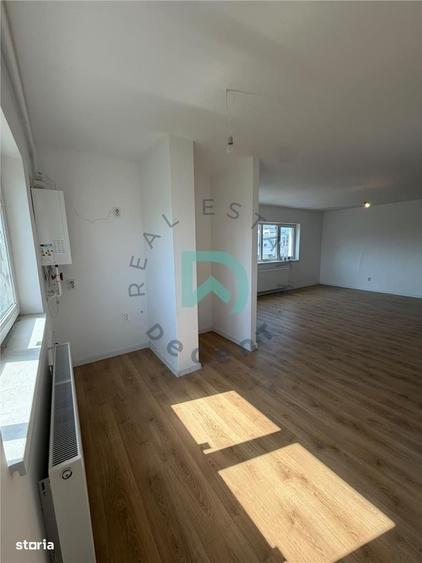 Apartament cu 4 camere în Șelimbăr
