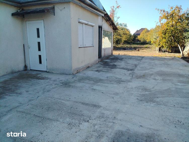 Casă cu 3 camere cu Teren 1440 Mp în Șepreuș