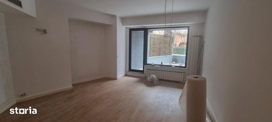Spațiu comercial, de 90 mp, în Herăstrău