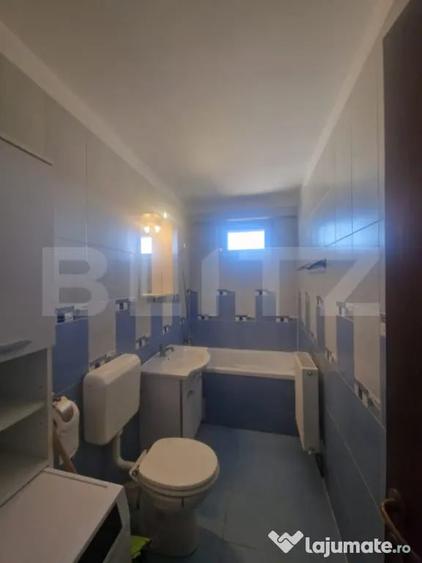 Apartament cu 2 camere semidecomandat în Girocului