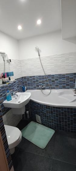 Apartament cu 3 camere decomandat în Chiajna
