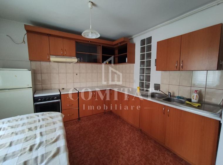 Apartament cu 3 camere semidecomandat, mobilat în Mănăștur — fotografia 3