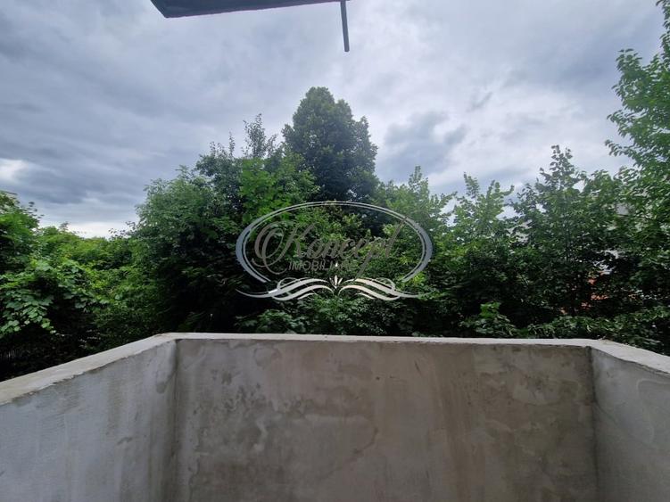 Apartament cu 3 camere decomandat în Semicentral