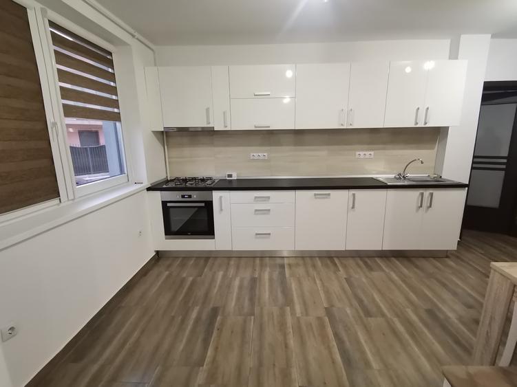 INCHIRIEZ apartament 2 camere decomandat,renovat,zona Selimbar - 1
