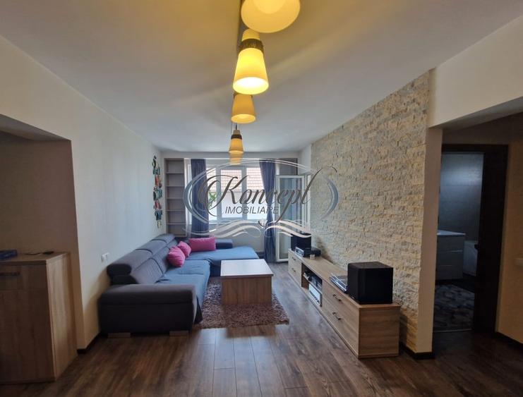 Apartament cu 3 camere semidecomandat, mobilat în Andrei Mureșanu
