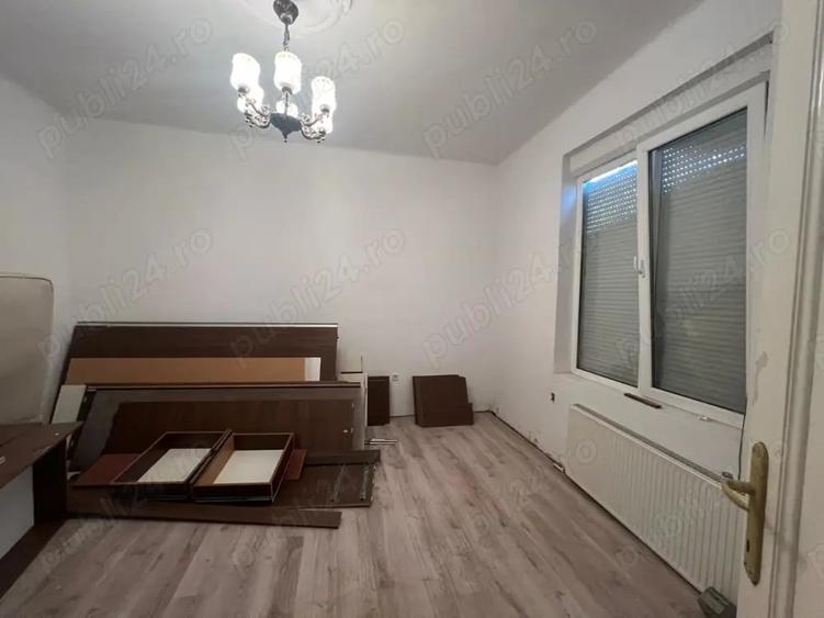 Casă cu 3 camere cu Teren 652 Mp în Pârneava