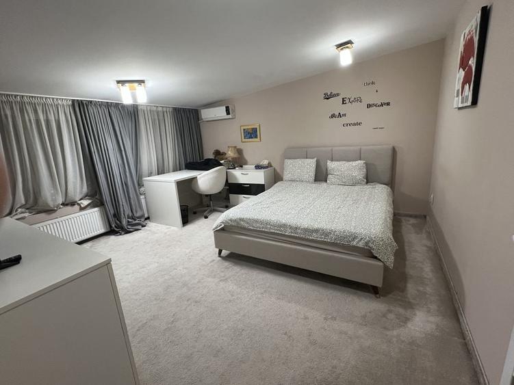 Casă cu 4 camere cu Teren 280 Mp în Cina
