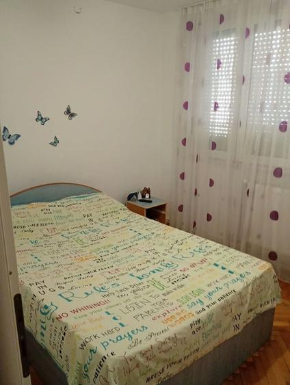 Apartament cu 2 camere semidecomandat în Micro 17
