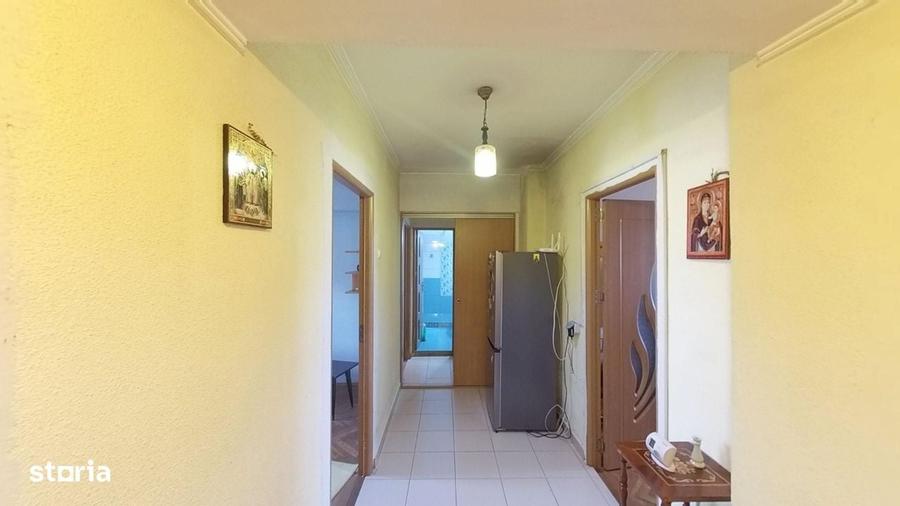 Apartament cu 4 camere decomandat în Ultracentral