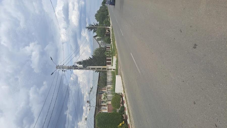 Casă cu Teren 560 Mp în Radovanu