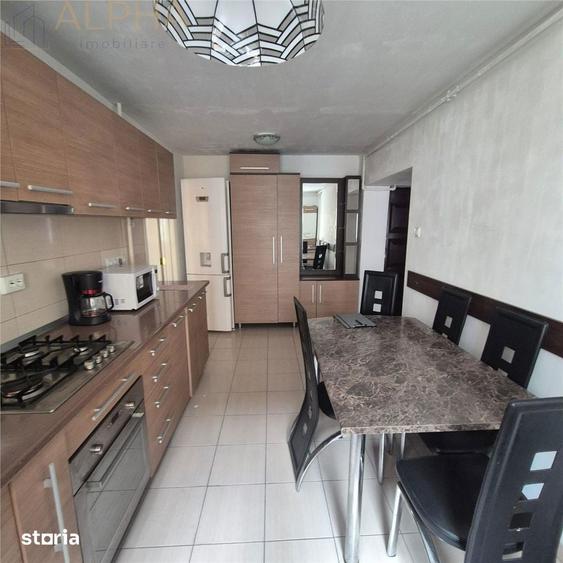 Apartament cu 2 camere decomandat în Calea Moldovei