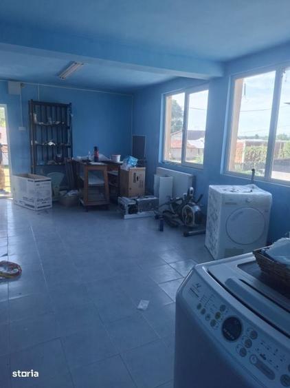 Casă cu 4 camere cu Teren 1000 Mp în Târgșoru Vechi