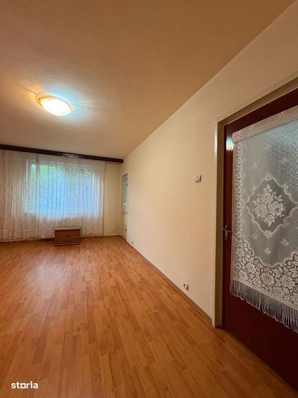 Apartament cu 2 camere decomandat în Crângași