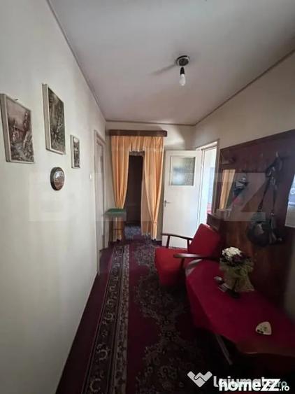 Apartament cu 3 camere decomandat, mobilat în Rădăuți