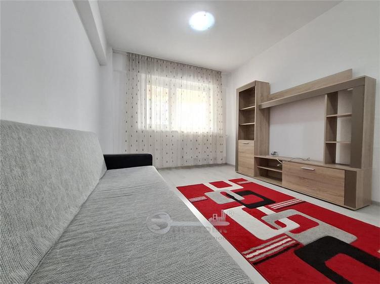 Apartament cu 2 camere semidecomandat, mobilat în Cug