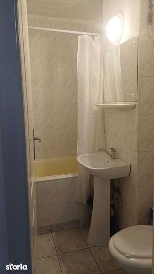 Apartament cu 3 camere decomandat, mobilat în Mărăști