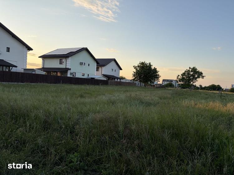 Teren de 1500 mp, în Tunari