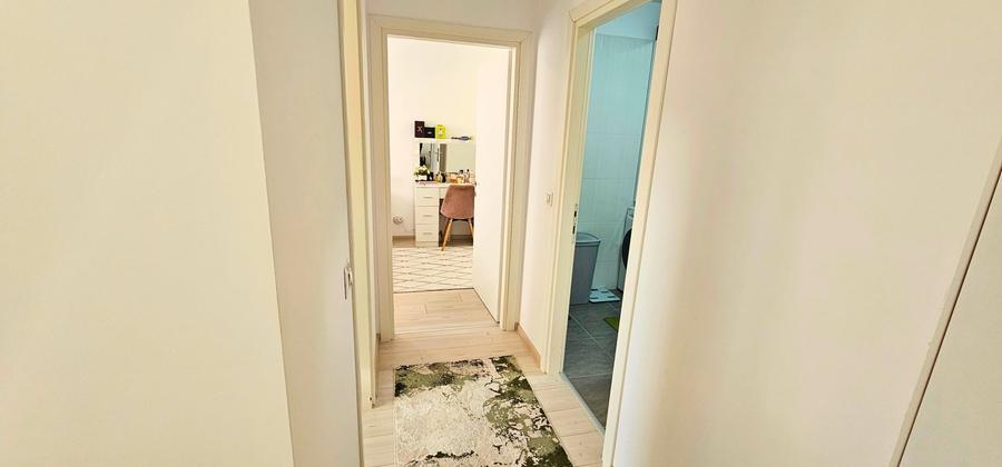 Apartament cu 2 camere semidecomandat, mobilat în Theodor Pallady