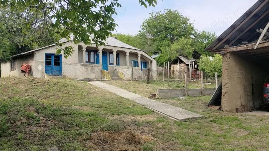 Teren de 15627 mp, în Ocheșești