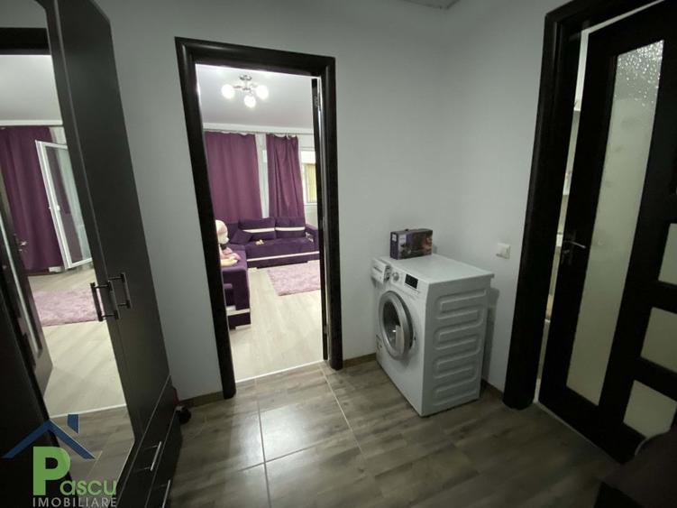 GIURGIULUI, str. Zetarilor, bloc 2018, cf. I, 38 mpu, centrala proprie - 6