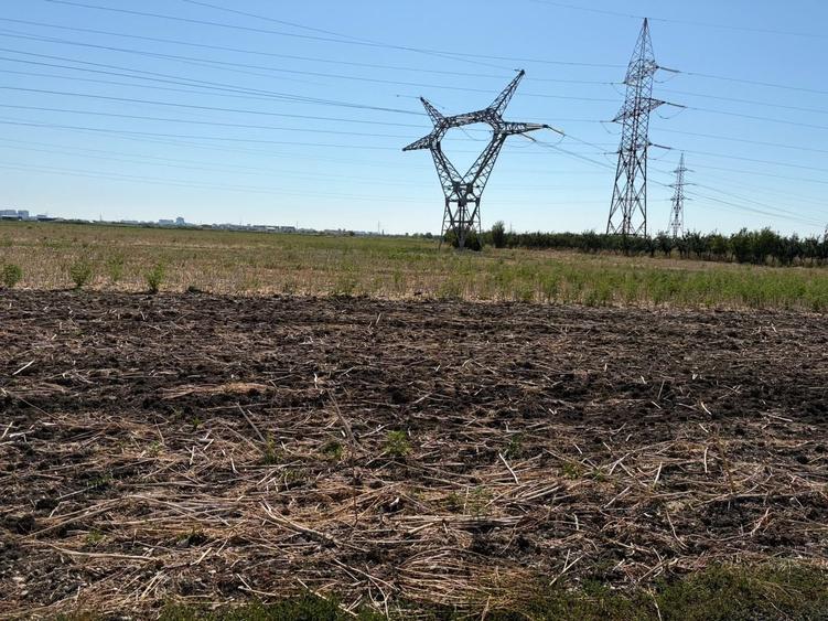 Teren agricol extravilan de 35000 mp, în Exterior Vest