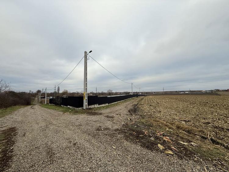 Vand loturi de teren intravilan cu suprafete cuprinse intre 1000-1500 mp - 3