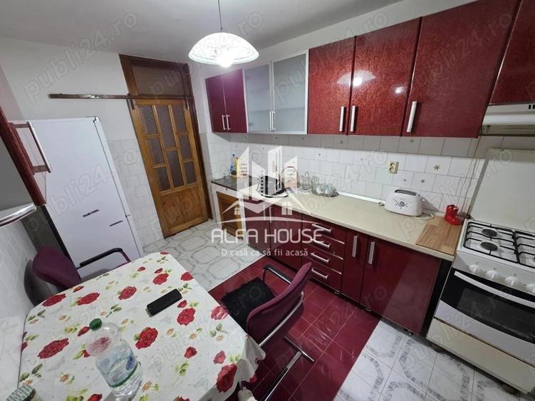 Apartament 3 camere cf.1 decomandat , zona Moroasa! - 13