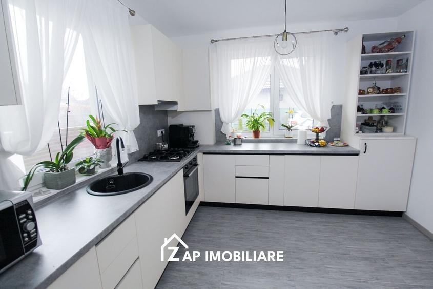 Casa 1 nivel la cheie cu absolut tot in ea - Nazna - 13