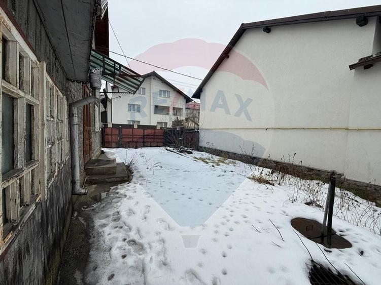 Casă cu Teren de Vânzare în Gura Humorului – strada Pajiștei - 10