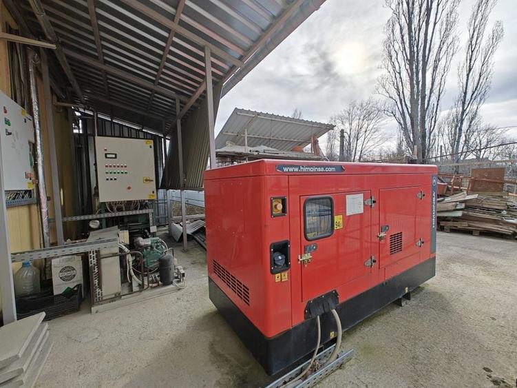 Hala cu spatii frig + birouri - Zona Freidorf - 10