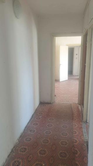Apartament 3 camere, de vanzare - 1