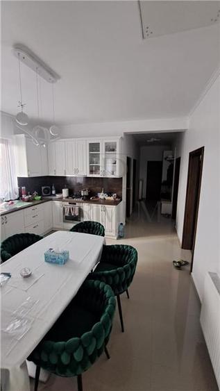 Duplex mobilat utilat - zona buna - teren 380 mp - 3