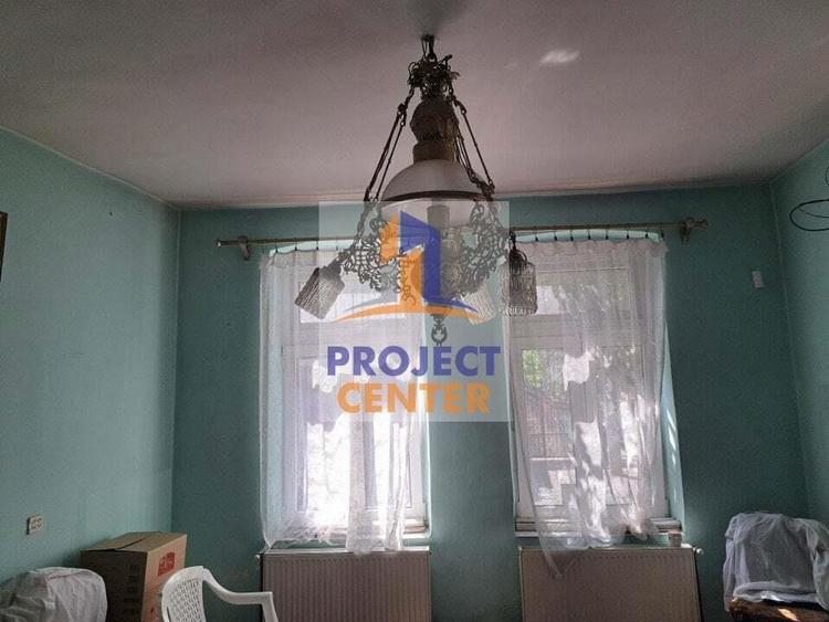 Casa cu 6 camere, pozitie centrala, 600 mp teren - 2