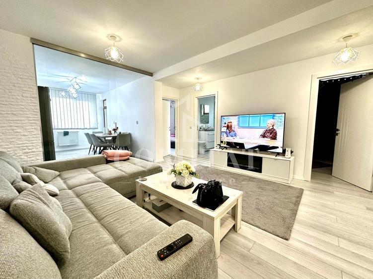 Apartament cu 3 camere semidecomandat, mobilat în Florești