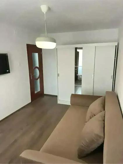 Garsoniera de vanzare - 6