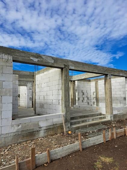 CASA IN CONSTRUCTIE | 400 MP TEREN | 3 DORMITOARE | - 3