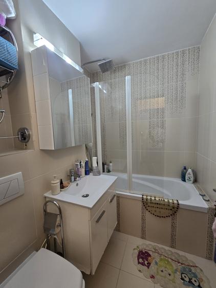 Ap. 2cam,dec,renovat total,et.5,bl.reabilitat,1 min distanta metrou. - 6