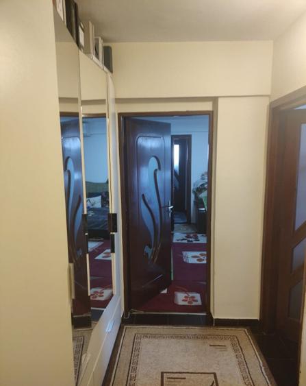 Apartament 2 camere de vanzare Zona Milcov - Petrom - 3