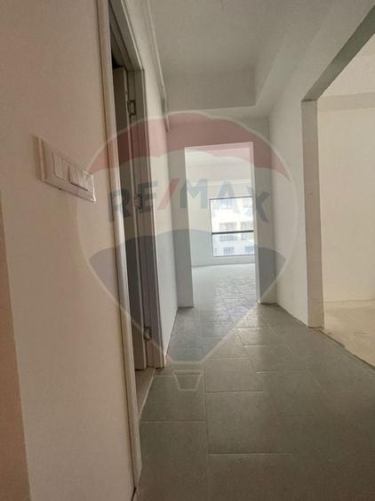 Apartament 2 camere de vanzare in Mamaia Nord - 3