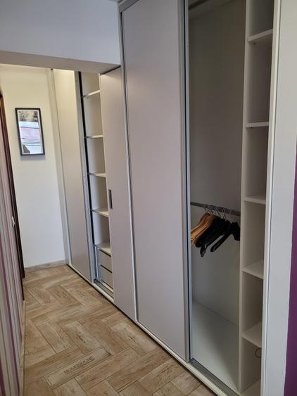 Dristor, garsoniera, 3 minute metrou, bloc mixt, moderna - 9