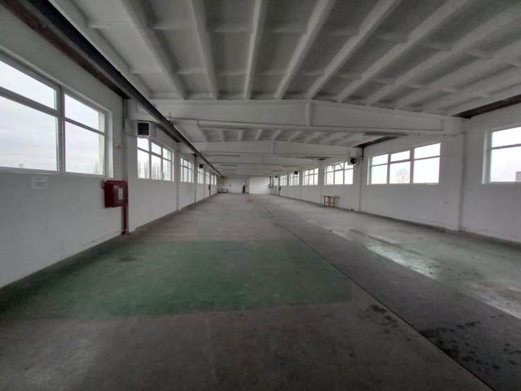Spațiu industrial, de 2,050 mp, în Mihai Bravu