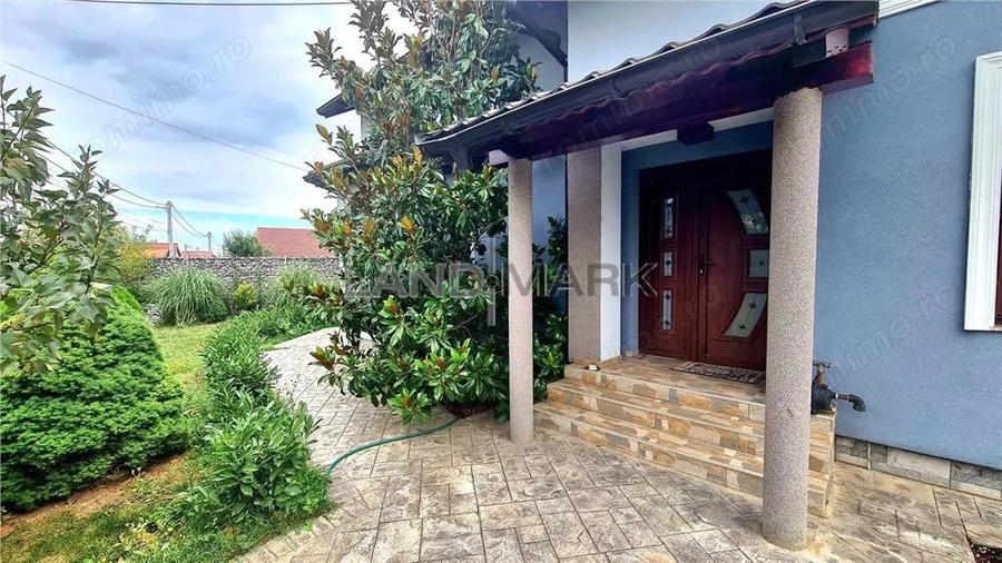 Vila individuala Sanandrei, la asfalt, zona superba - 1