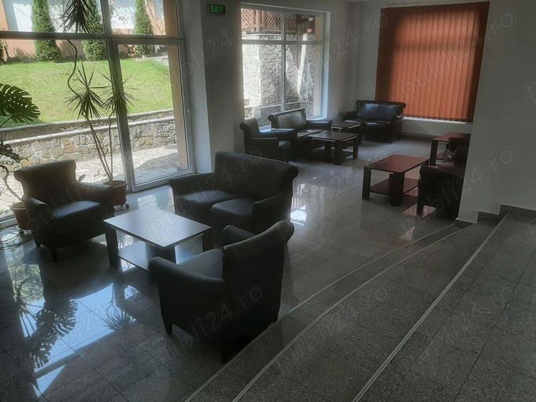 Casa Stefan-Sinaia,cu o capacitate de 14 spatii,inchiriaza pe o perioada indelungata. - 10