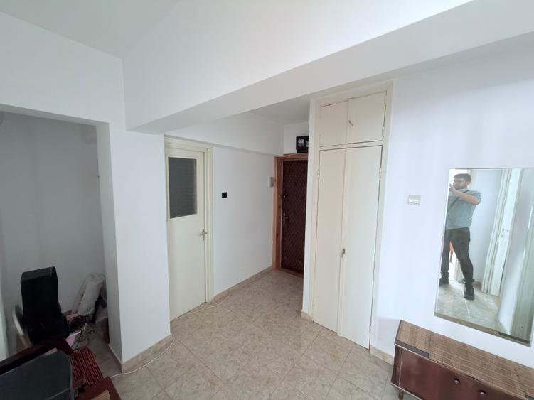Apartament cu 3 camere zona parcul Mihai Eminescu - 1