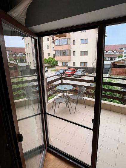 Apartament cu 3 camere decomandat în Sânpetru