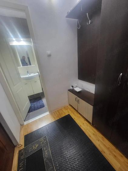 Apartament cu 3 camere decomandat în Unirii